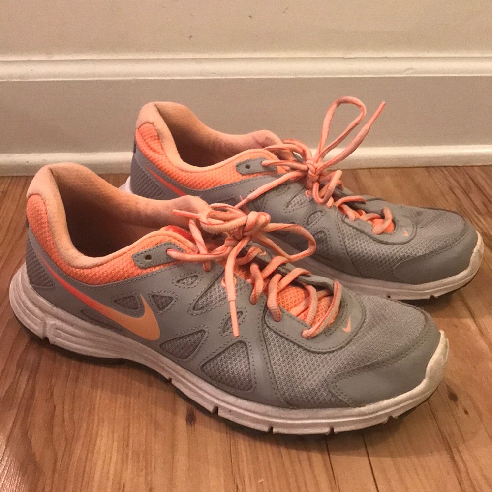 Womens Nike Size 11